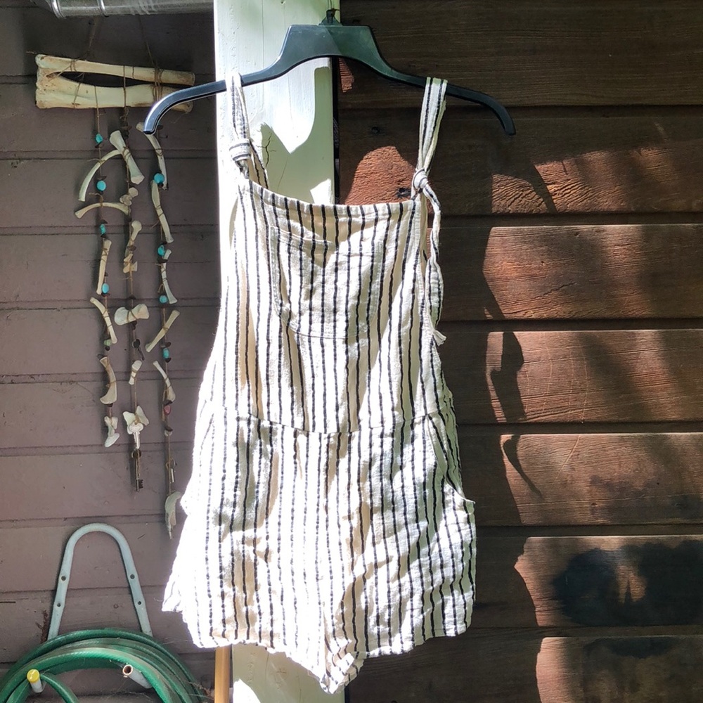 SUPER CUTE billabong overalls